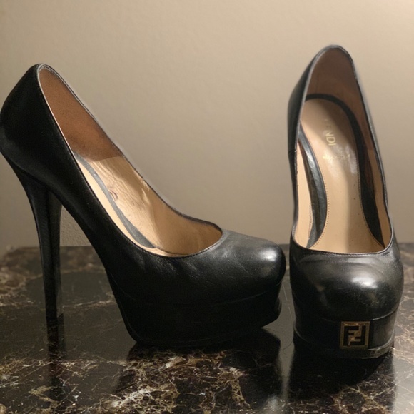 Fendi - Picture 2 of 2